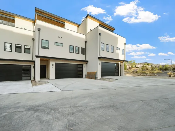 2398 Ridge Circle Dr #B, Grand Junction, CO 81507