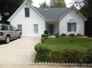 6329 Cold Water Ln, Charlotte, NC 28212