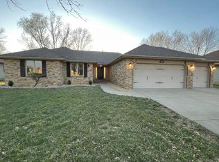 301 N Meadow Street, Nixa, MO 65714