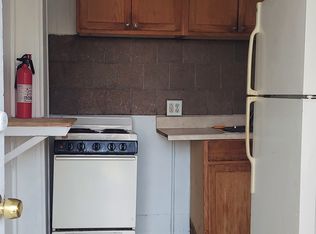 114 E Wood St, Norristown, PA 19401