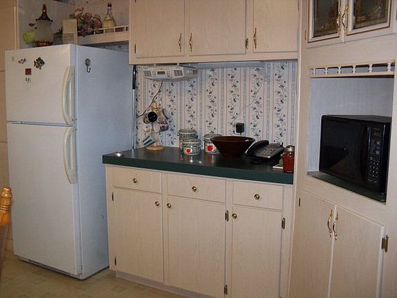 4th image of 7814 Long Lake Dr