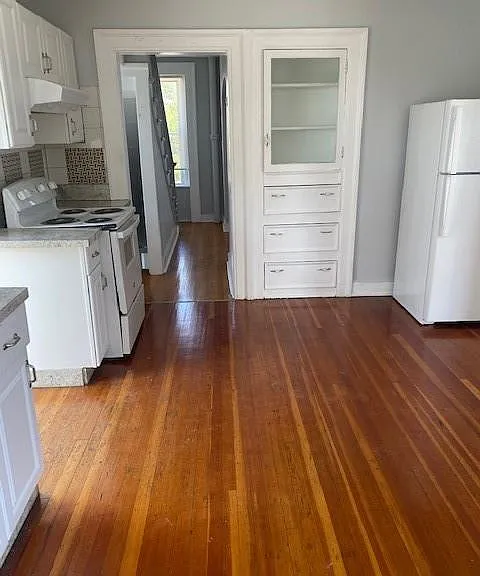 92 Terrace Ave — Photo 6