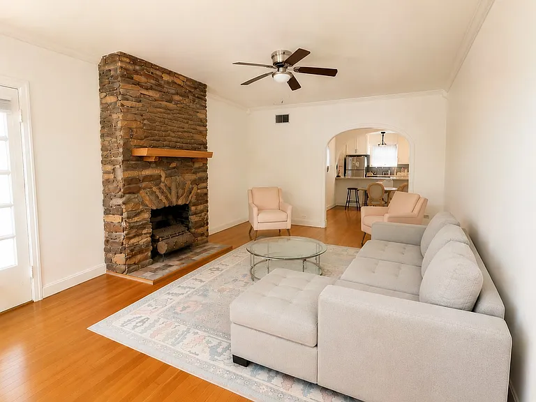 2501 Madera St — Photo 9