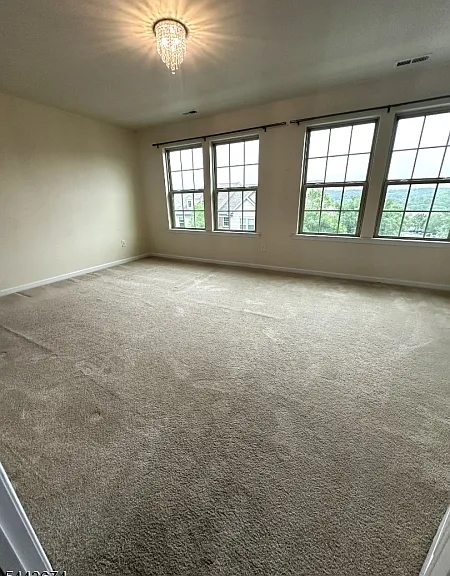 76 Albert Ct — Photo 10