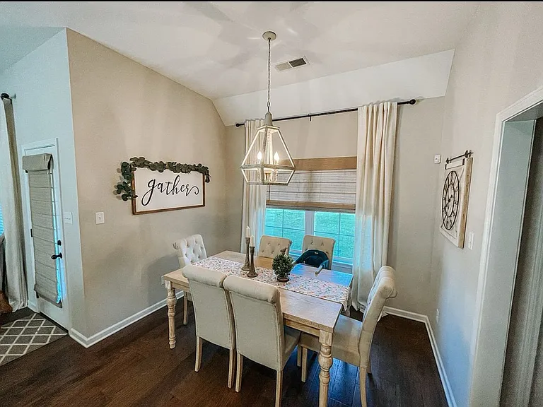 3777 Dawnwood Cir W — Photo 10