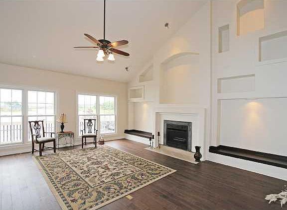 2nd image of 7025 Spayside Dr