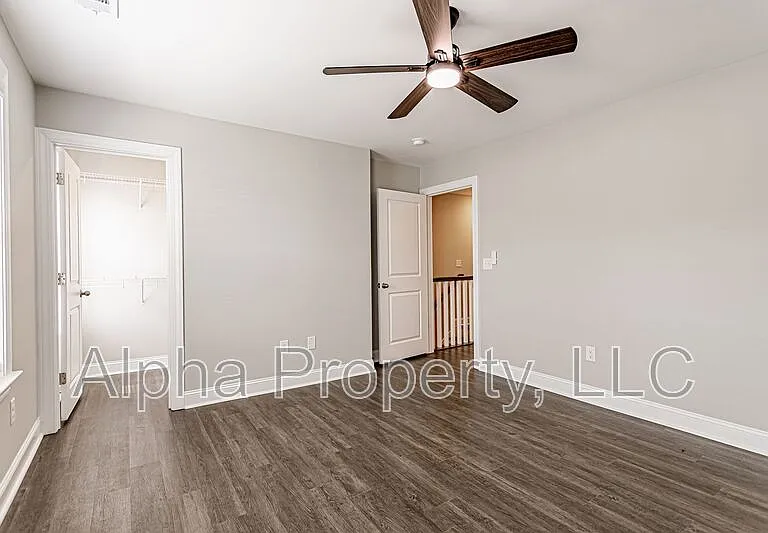 18 Alderly Way — Photo 21