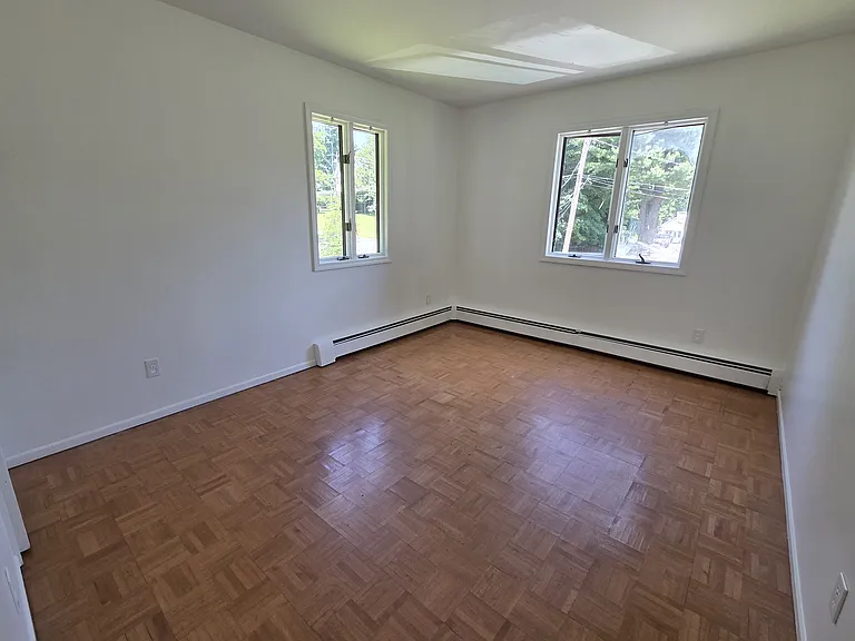 5 Summit Ave — Photo 13