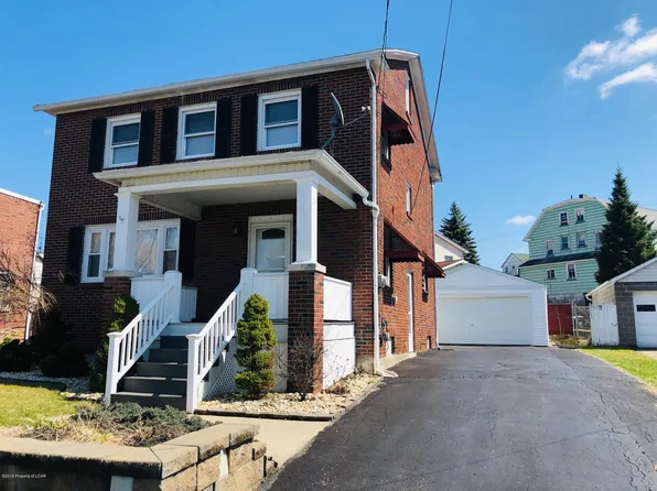 57 Monahan Ct, Hanover Township, PA 18706