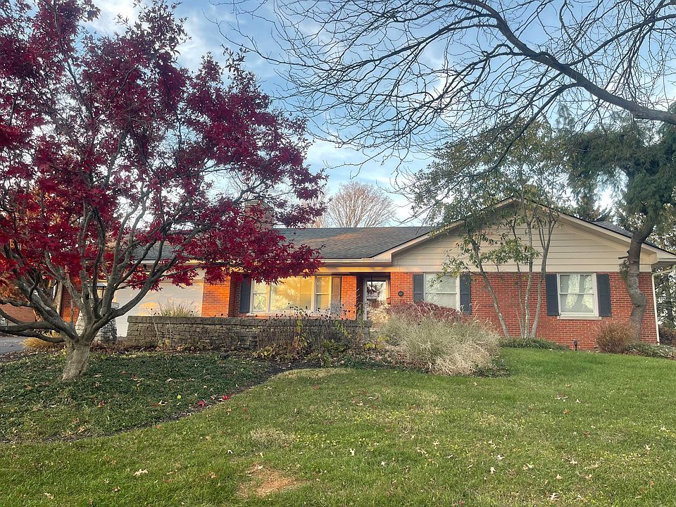1st image of 627 Tateswood Dr
