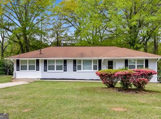 132 Arnold Pl, Jonesboro, GA 30236