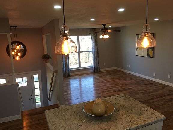 Kitchen/living area