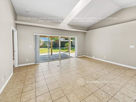 4th image of 6424 Barbara St