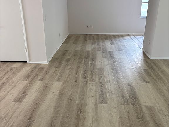 5th image of 4929 Cypress Trace Dr