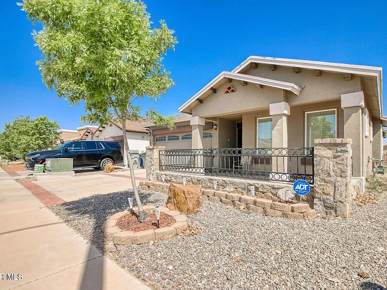 12769 Tre Maximiliano Ave — Photo 4
