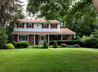 5818 Torrance Dr, Murrysville, PA 15632