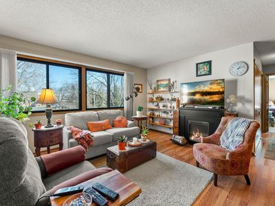 4245 Centerville Rd, Vadnais Heights, MN, 55127
