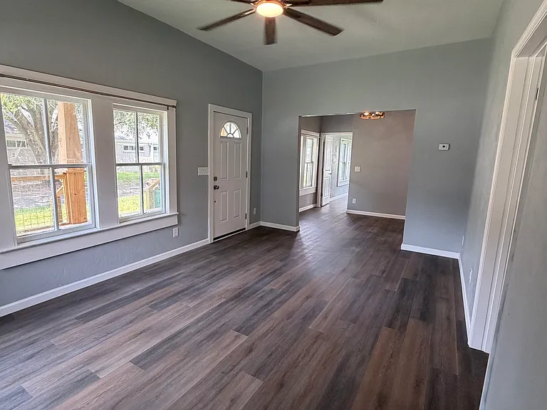 16685 SW 133rd Ave — Photo 7
