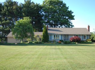 23440 Hartley Rd, Alliance, OH 44601