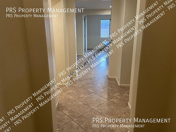4th image of 2099 S Ponderosa Dr
