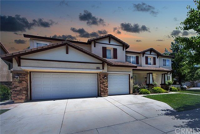 1st image of 28834 Tulip Pl