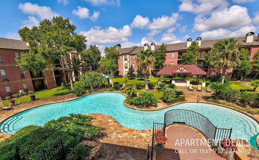 712 Cedar Ln Seabrook TX Zillow