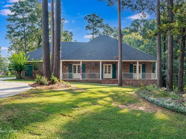 4936 Old Oak Dr, Benton, LA 71006