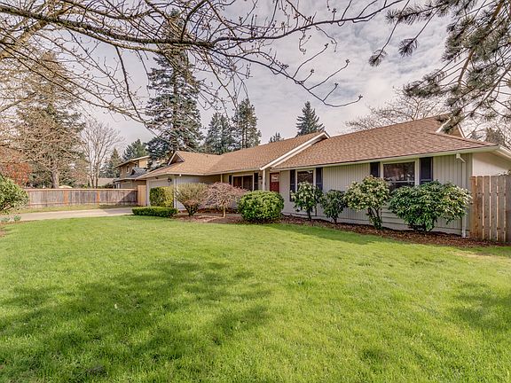 3rd image of 405 NE 120th Ave
