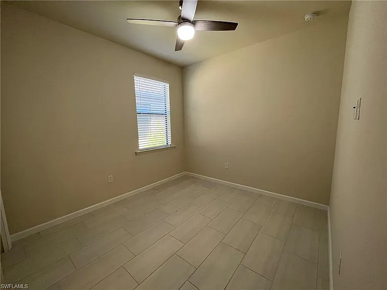 2122 Yellowfin Cir — Photo 16