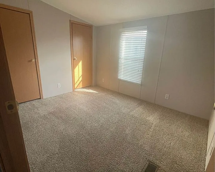 Oakridge Estates — Photo 25