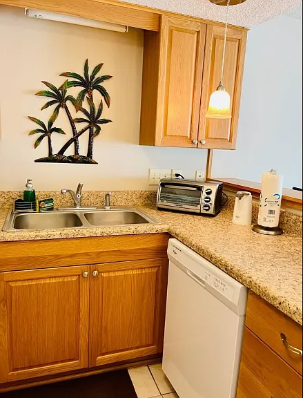 1000B Deer Creek Rd #C — Photo 14