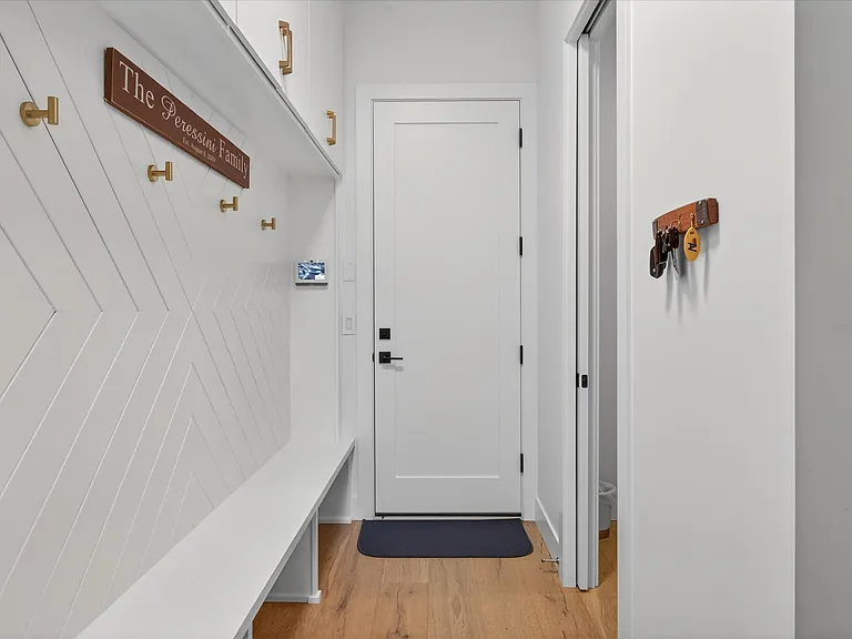 825 Ellis Ave — Photo 37
