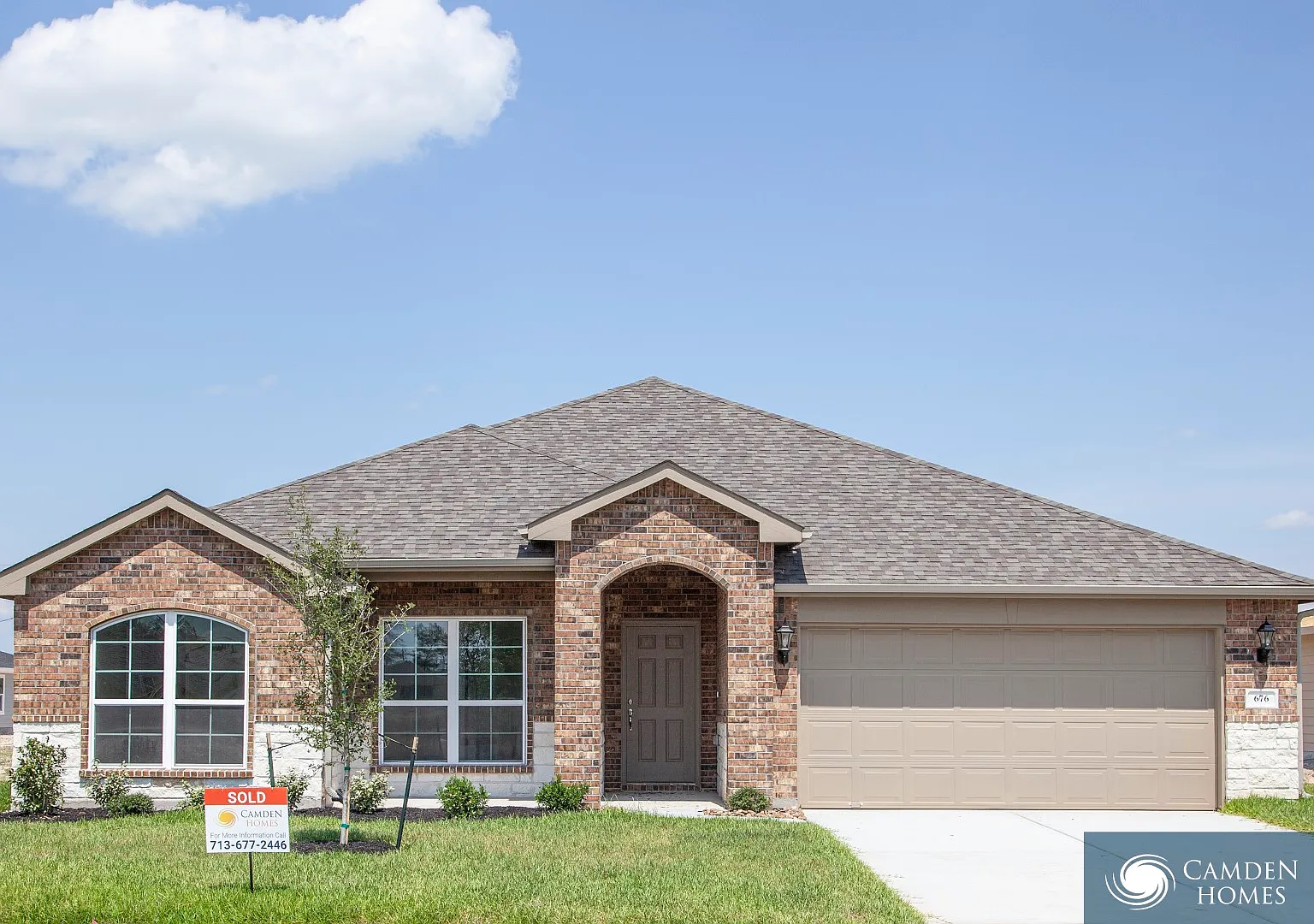 1438 Springbrook Dr — Photo 1