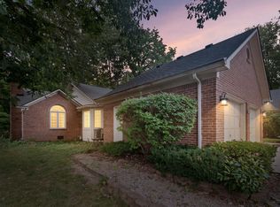 9214 W Point Dr, Indianapolis, IN
