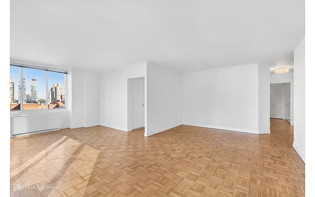 Sold by Douglas Elliman | media 25