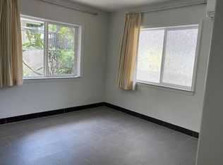 2644 Namauu Dr #A, Honolulu, HI 96817