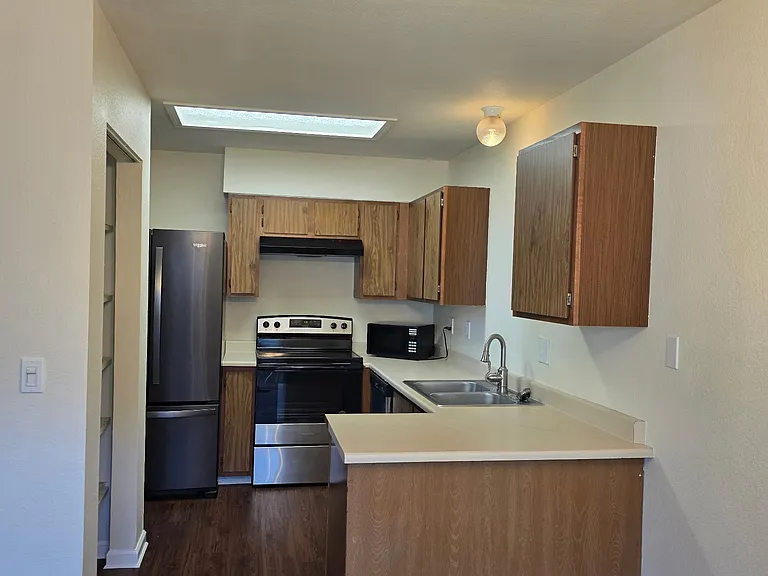 3979 E 121st Ave — Photo 10