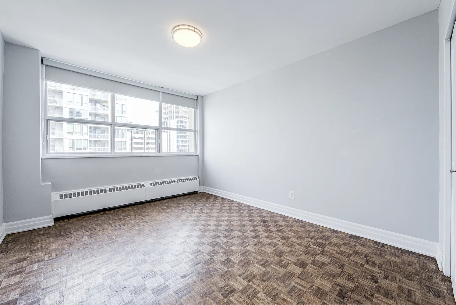 88 Redpath Avenue — Photo 4