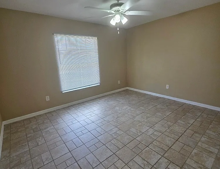 348 Rancho Ave — Photo 9