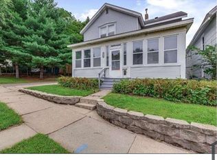 696 5th St E APT 2, Saint Paul, MN 55106