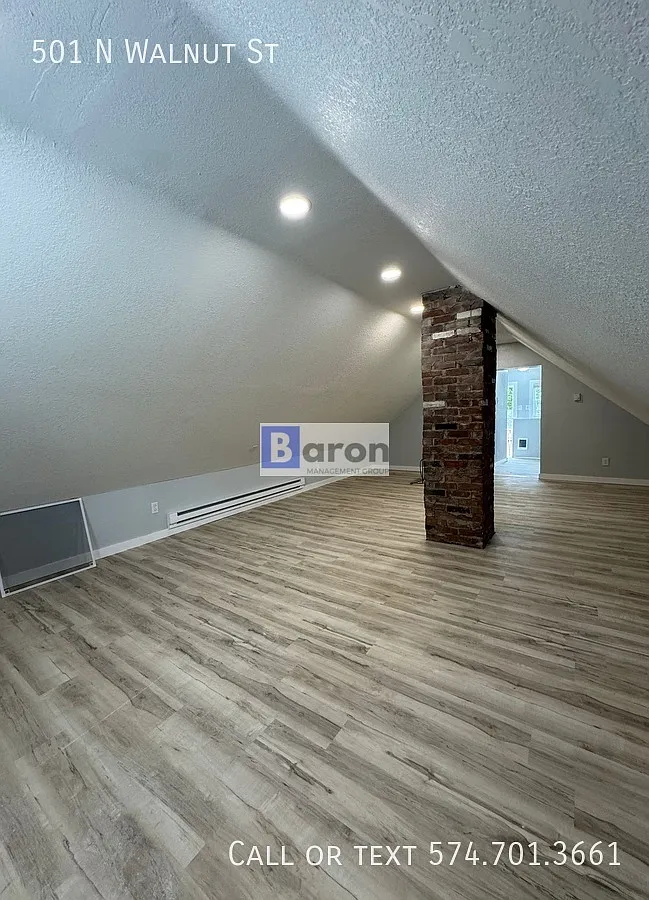 501 Walnut B — Photo 1