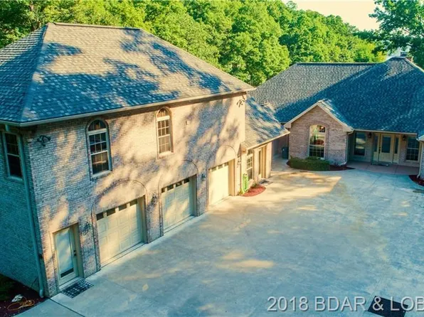 79 Grizzly Ln, Lake Ozark, MO 65049