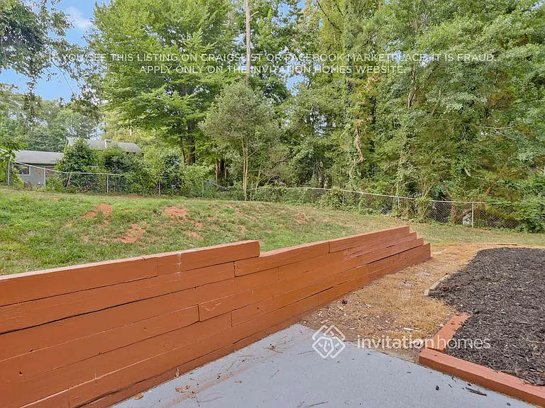3920 Wood Path Ln — Photo 24