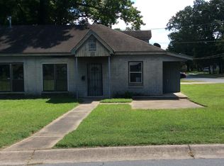 1922 W Short 17th St, North Little Rock, AR 72114