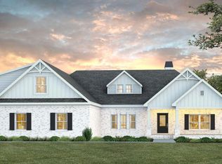 732 Ski Spray Point, Opelika, AL 36804