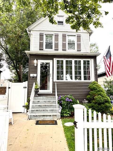 1st image of 1213 E 88th St