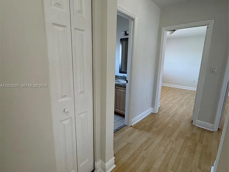 6004 SW 8th St #2 — Photo 18
