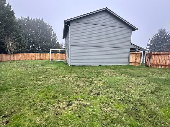 2nd image of 6909 NE 143rd Pl