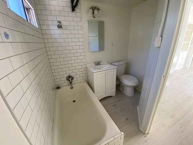 130 W Ortega St #1 — Photo 5