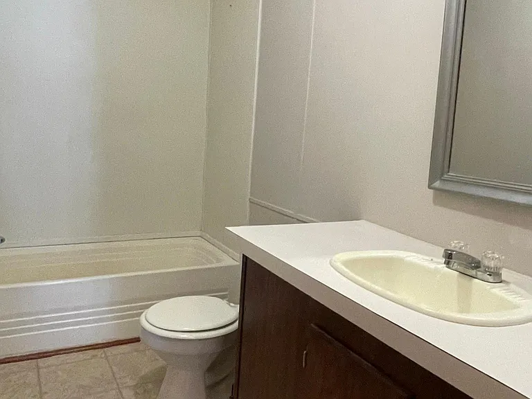 122 Fielding Ln — Photo 18